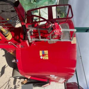 TRIOLIET - FEEDER WAGON